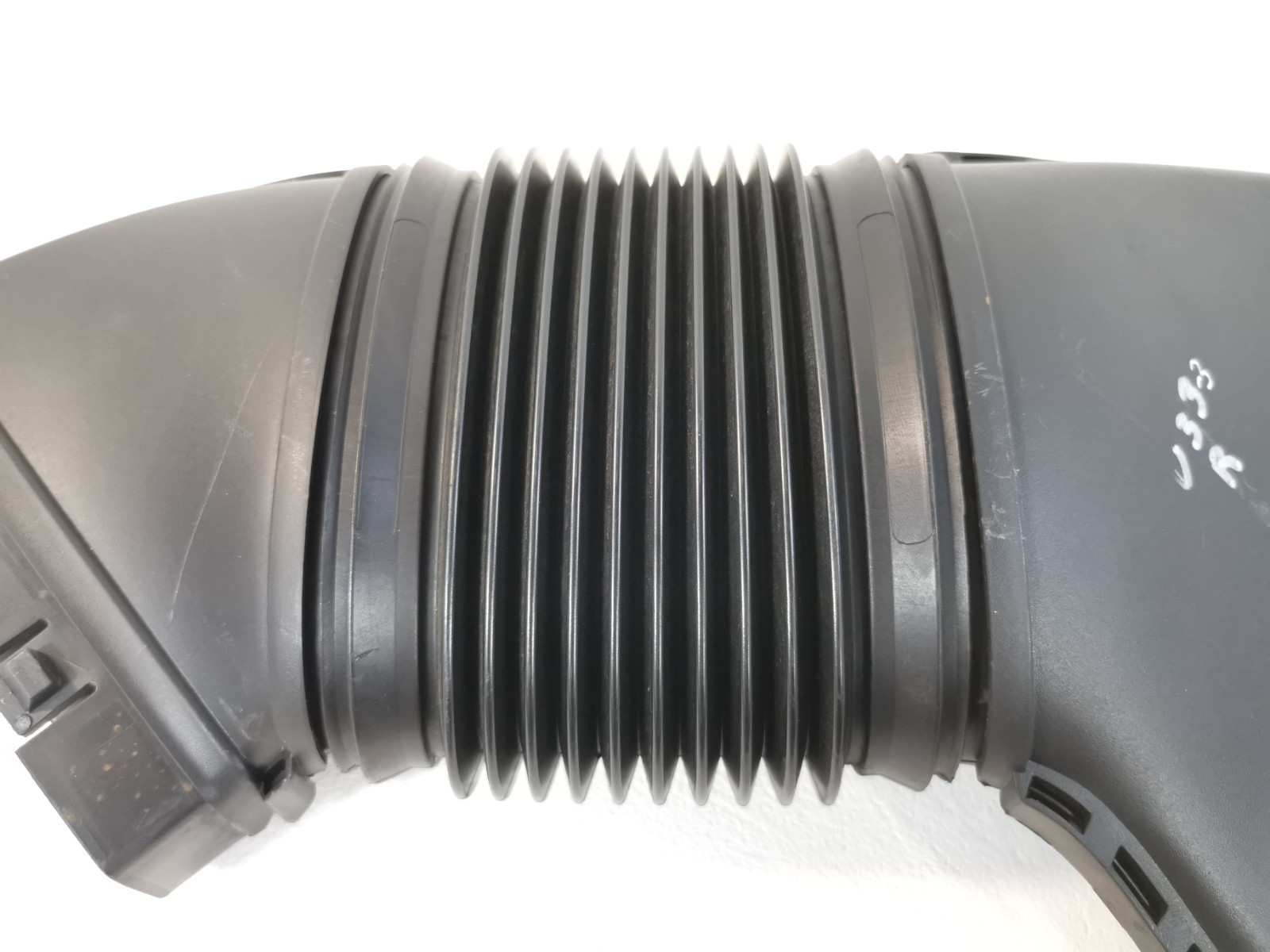 Maserati Levante 3.0 AWD 2017 Engine Right Side Air Cleaner Intake Duct OEM