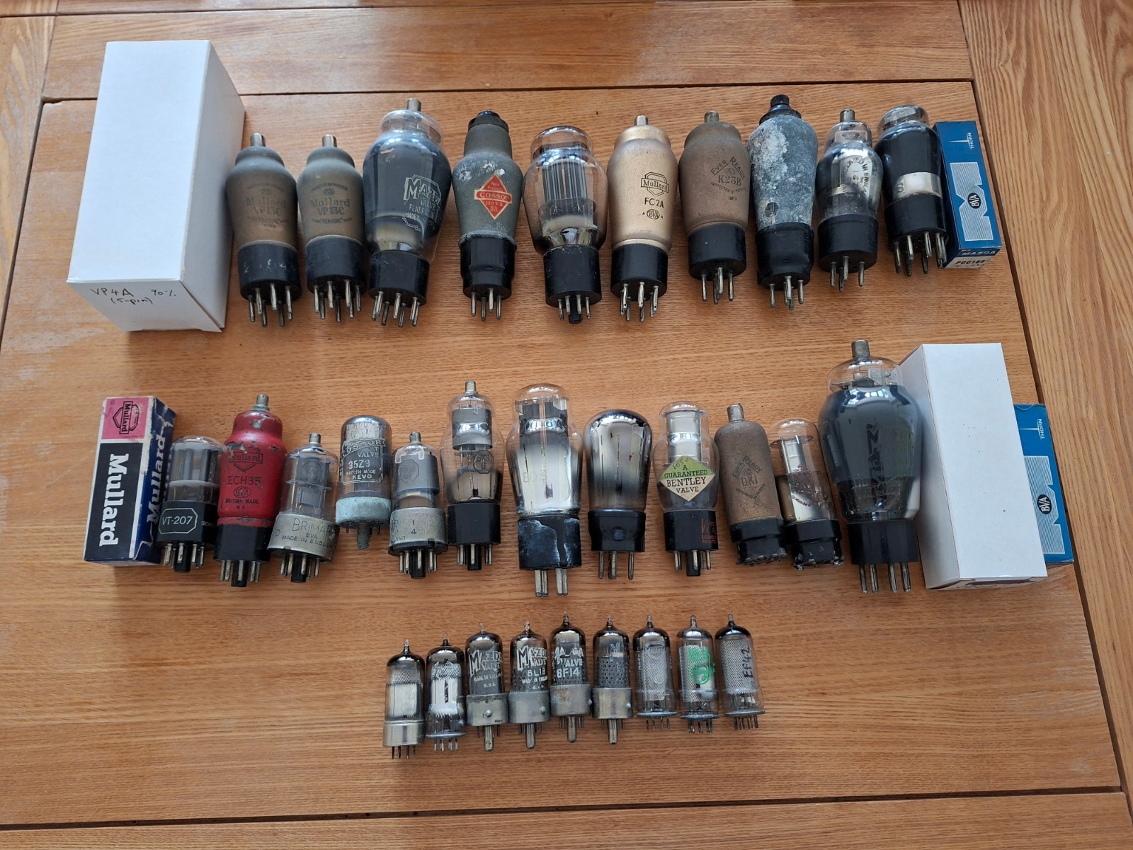 VACUUM TUBES VALVES JOBLOT OF 36