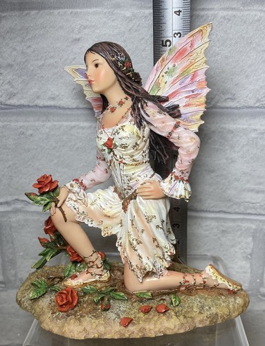 Limited Edition LeonardoFairy Figure Christine Haworth The Perfect Rose Defect - Picture 5 of 8