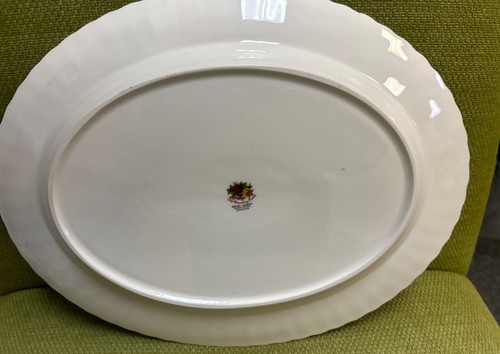 Royal Albert Old Country Roses Oval Serving Platter 13.25" X 10.25" England - Picture 3 of 9