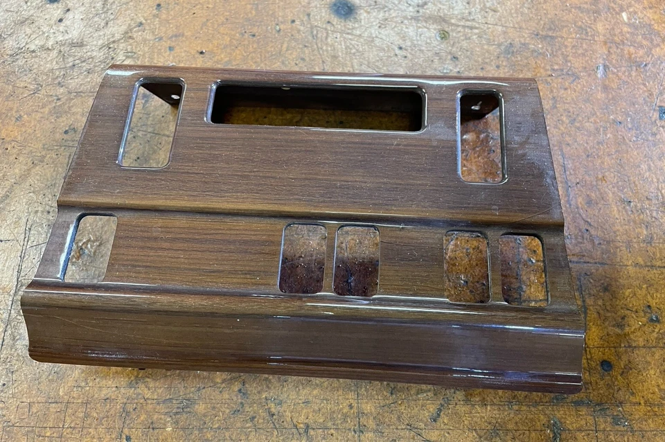 86-95 MERCEDES BENZ 300TE W124 SEDÁN VAGÓN TABLERO CENTRAL MOLDURA DE MADERA FABRICANTE DE EQUIPOS ORIGINALES 5 orificios Foto 3 de 4