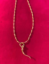 9 1/2 INCH 14KT GOLD PLATED TWISTED NUGGET ANKLET WITH A SMALL ITALIAN HORN