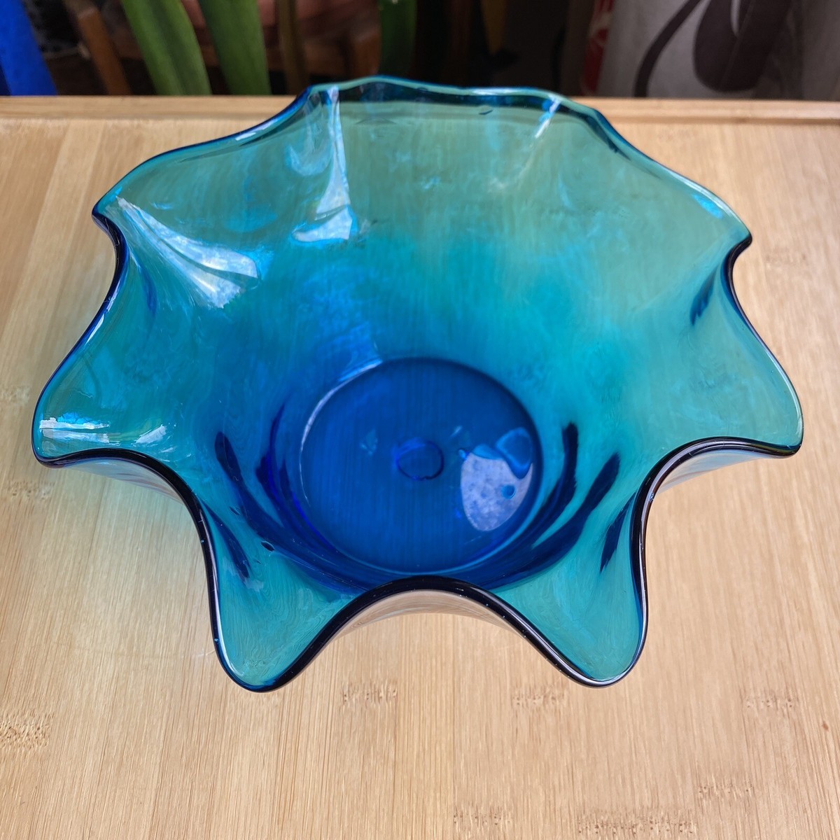 Vintage Blenko BOWL Hand Blown Turquoise BLUE Glass Ruffled Rim 8