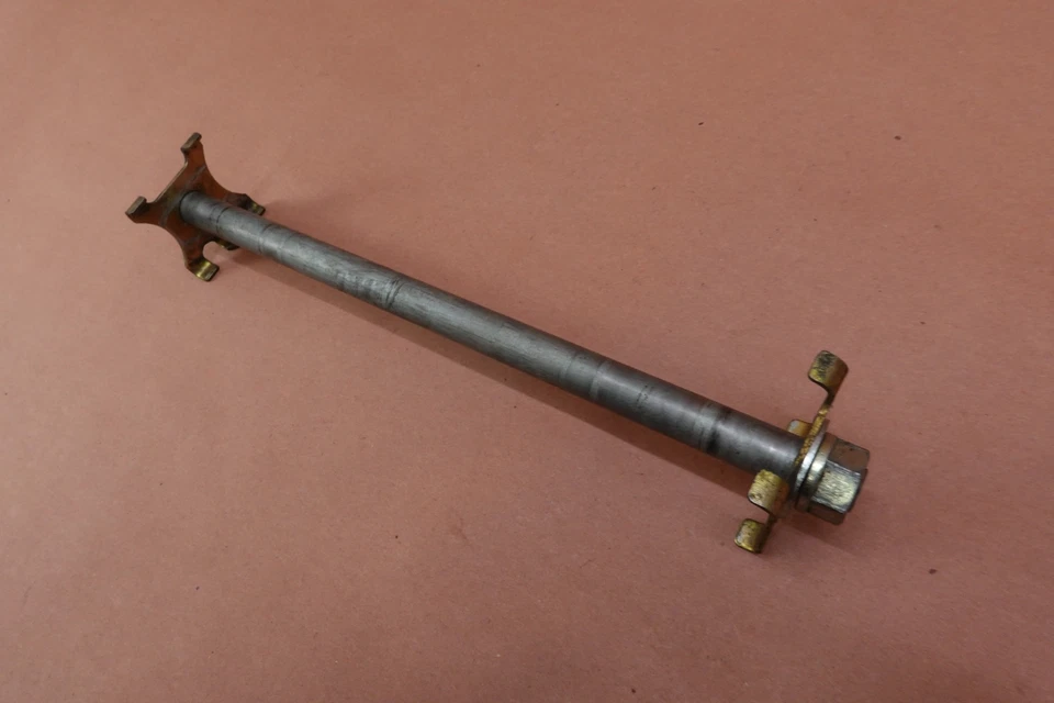 Perno pivote eje trasero Ducati Supersport 800 1998-2007 Foto 2 de 4