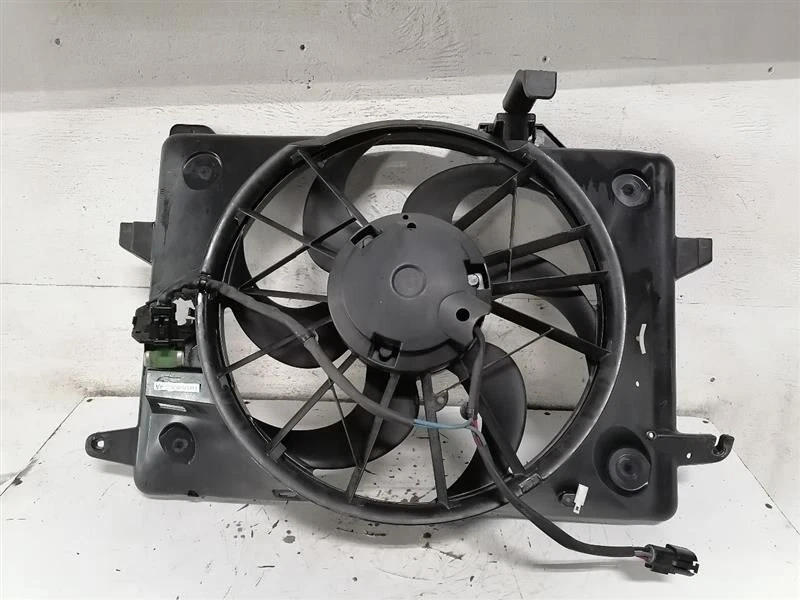 Вентилятор двигателя радиатора в сборе подходит для 01-02 CROWN VICTORIA 896775 - Изображение 2 из 4