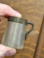 Wunderschöner antiker figürlicher Streichholzhalter/Stürmer gerippter Glas Miniatur Krug