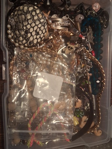 Vintage To Now Jewelry Craftable Repair Lot Some Wearable