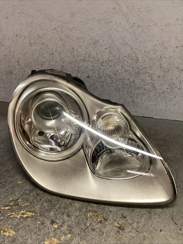 2003-2006 PORSCHE CAYENNE RIGHT RH PASSENGER SIDE HEADLIGHT OEM HID COMPLETE