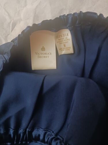 Vintage Victoria’s Secret Gold Crown Label 100% Silk, Panties M - Picture 2 of 6