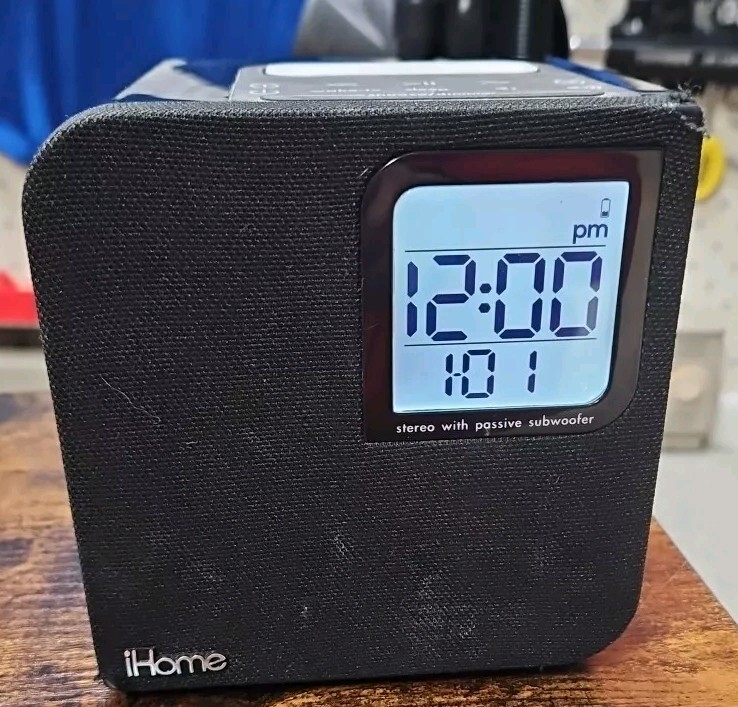 Bedside Clock Smart Alarm Alexa Ihome Alarm Clock IHome (iAVS16