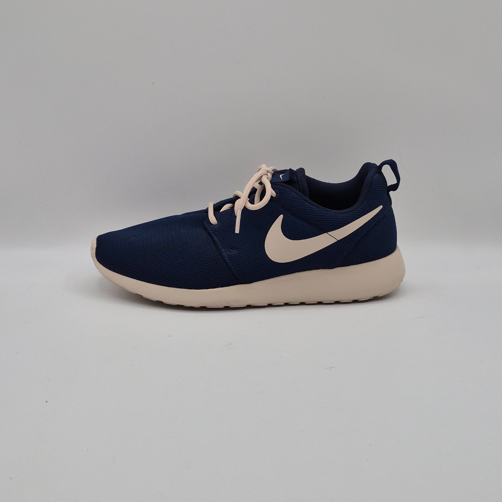 Nike Roshe One Royal Blue Oatmeal Mesh Running Shoes Womens Size 8 511882-404