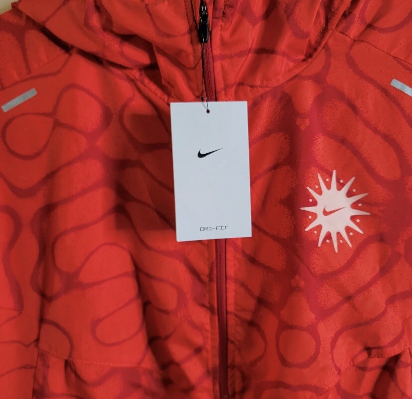 Nike Wild Run Windrunner Running Jacket Red Full Zip DM4667