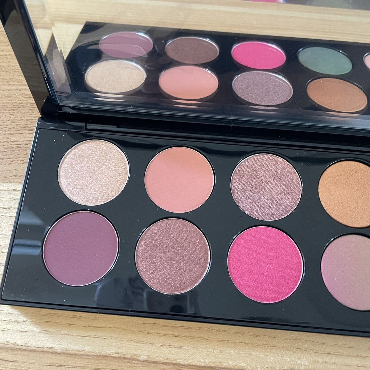 アイシャドウ pat mcgrath Mothership VIII Pat McGrath Labs Mothership VIII: Divine Rose II – Pat
