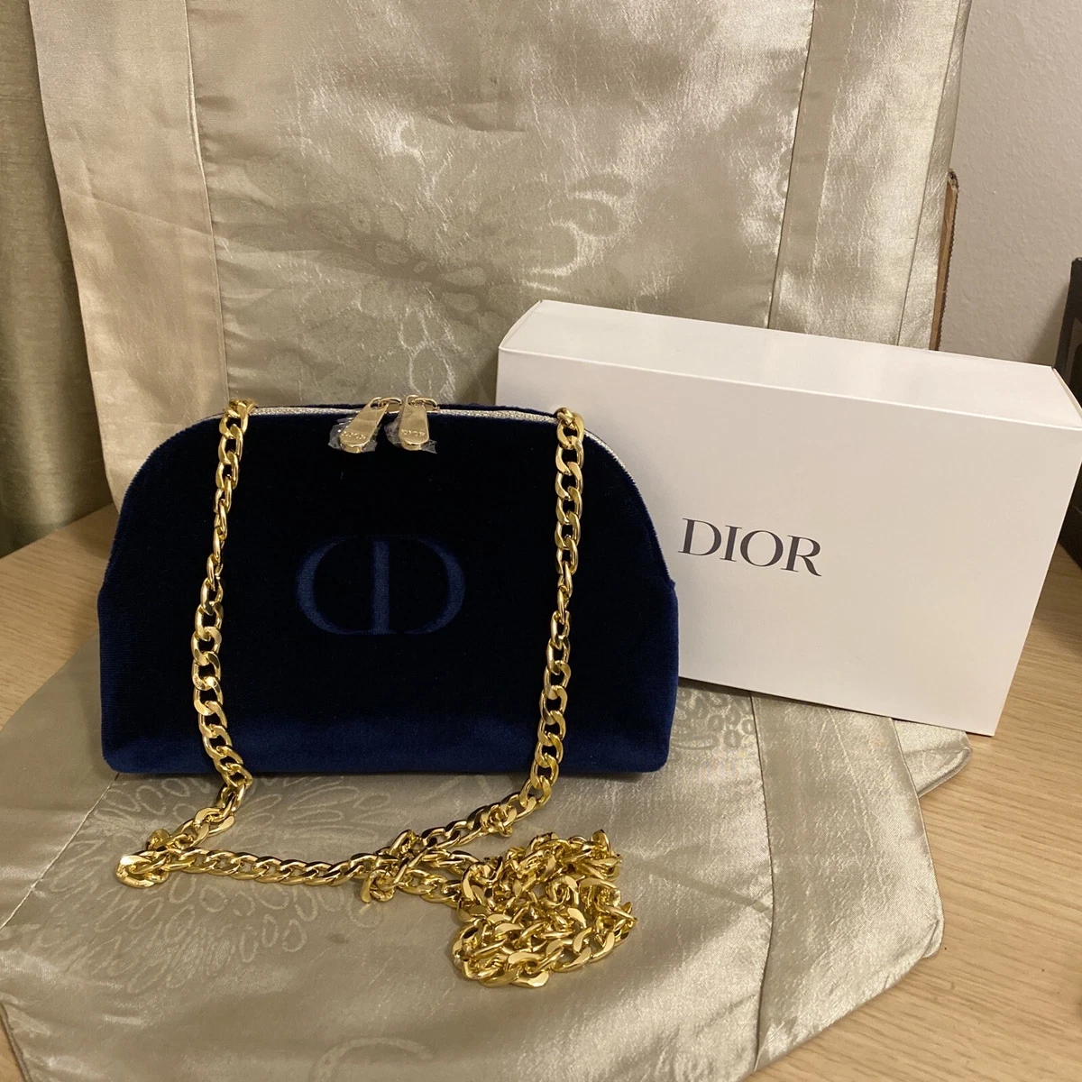 Dior cosmetic clearance