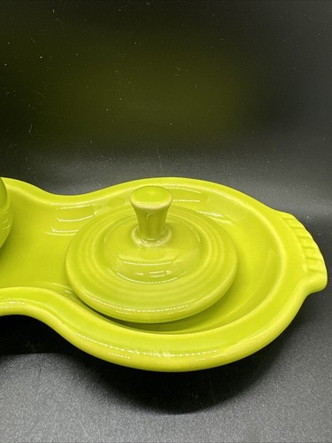 Vintage Fiesta Ware Bright Lime Green Base, Creamer & Lid Only (No Sugar Bowl) - Imagen 3 de 15