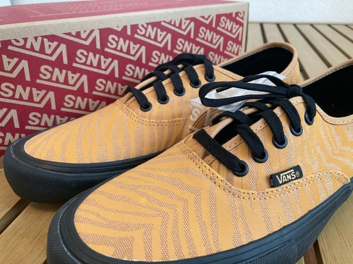 van authentic pro