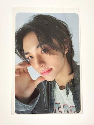 Stray Kids HYUNJIN Social Path A ver. Official Photocard Stray Kids HYUNJIN Social Path A ver. Official Photocard