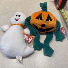 2 Ty Halloween Beanie Babies PUMKIN the pumpkin & SPOOKY the Ghost NWT Plush
