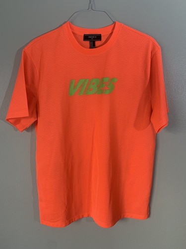 Forever 21 Men's Vibes Graphic Mesh Tee Neon Orange