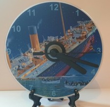 RMS sinking Titanic cd  clock plus stand