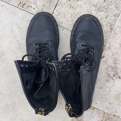 Dr. Martens 1460 Women's Original Smooth Leather Lace Up Boots - Black, Size...