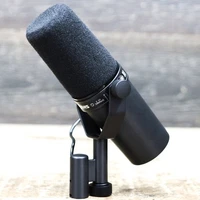 Shure SM7B Wide-Range Frequency Response Dynamic Cardioid Vocal Microphone