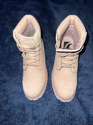 New Lugz Women's Convoy Classic 6-inch Chukka Boot Size