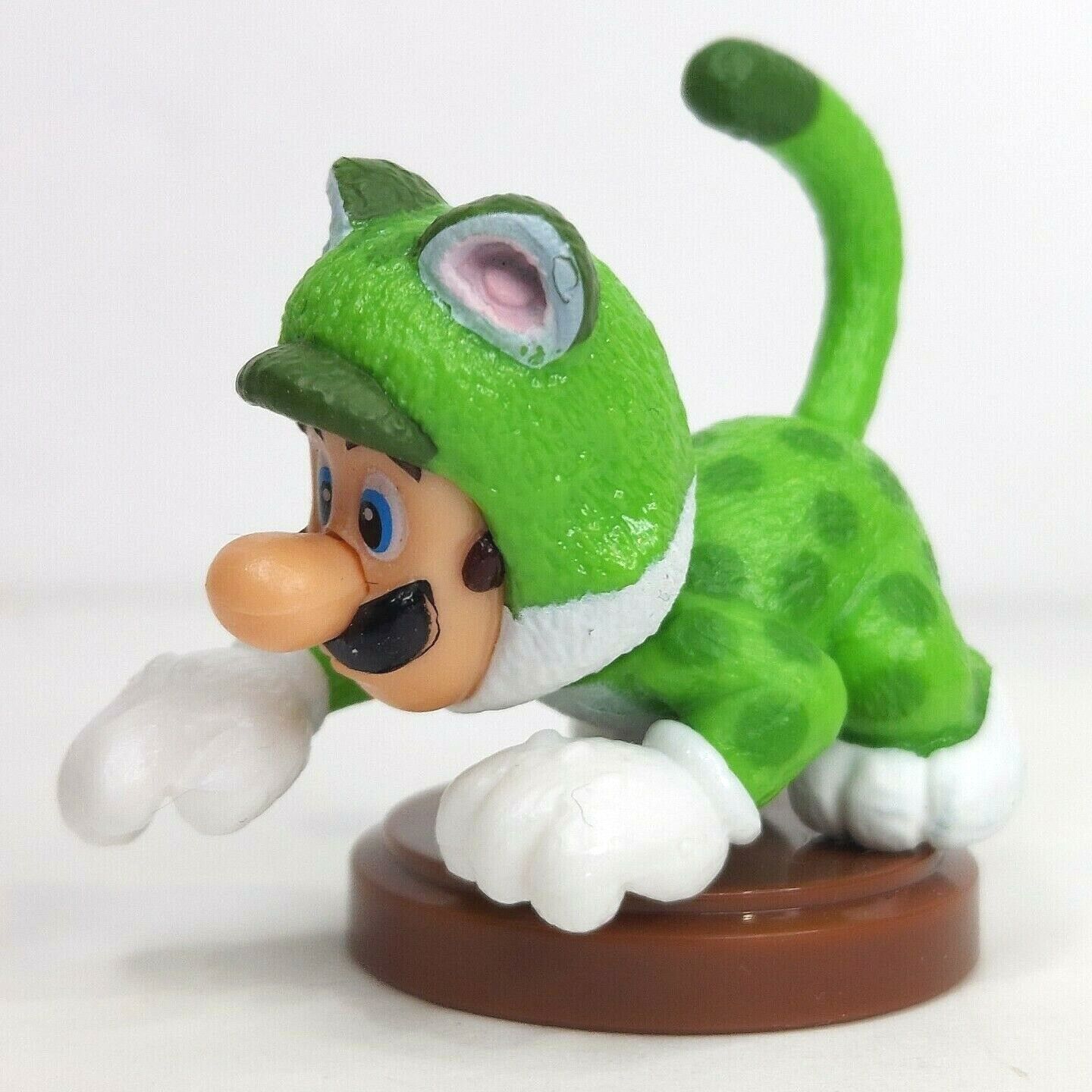 Super Mario 3D World Fury 2" Giga Cat Luigi Choco Egg Mini Figure Gashapon