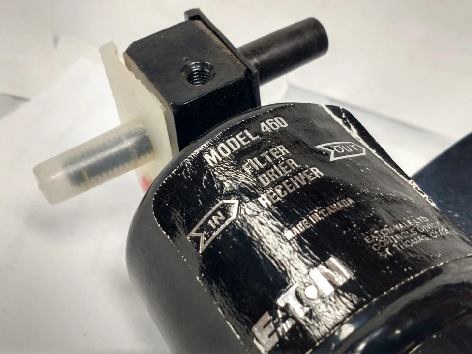 EATON MODEL 460 AC Receiver Drier fits Dodge Charger Magnum St. Regis Chrysler  - Изображение 2 из 3