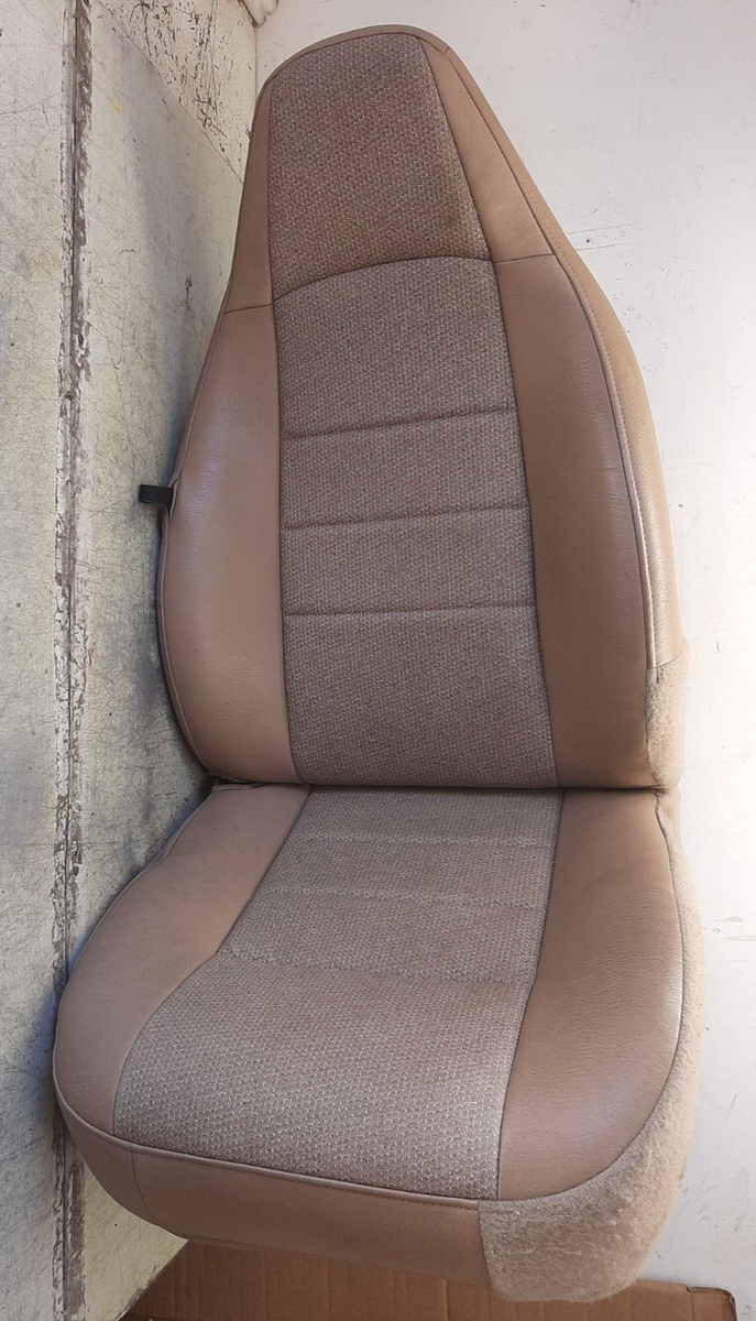 NICE Jeep Wrangler OEM TJ 97-02 VINYL Front Right Passenger Seat Tan
