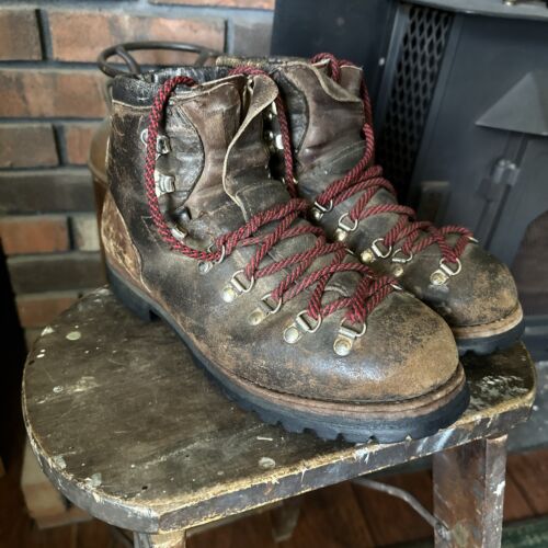 Vintage Milo Mountaineer Boots Vibram Soles Mens Size 9.5 Hiking Red Lace To Toe