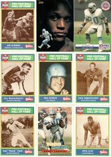 Detroit Lions 226-Card Vintage Lot w/8 Hall-of-Famers, 41 Sanders,18 Moore cards