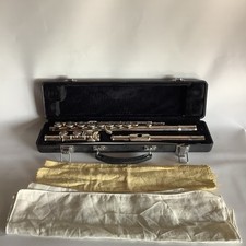Armstrong 103 Closed Hole Student Level Flute with Case