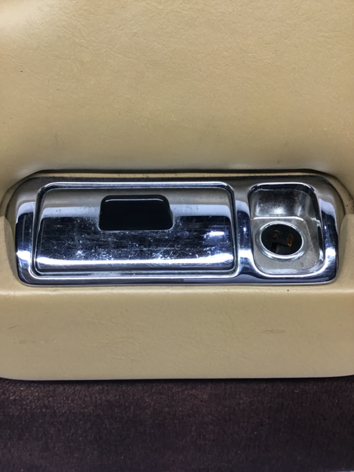 1965-80 Rolls Royce Silver Wraith / Shadow II Interior Rear Right Panel