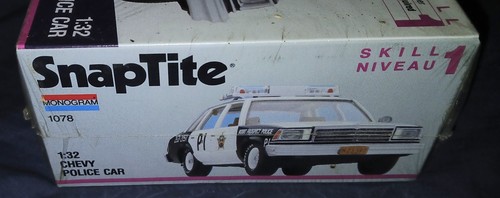 Vintage Modellbausatz 1991 Monogram Snaptite Chevy Polizeiauto Maßstab 1:32 1078 neu versiegelt