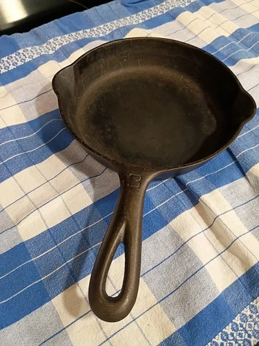 Vintage Cast Iron 709 E GRISWOLD #3 Skillet