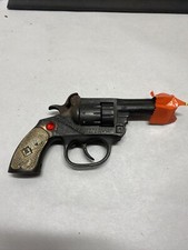 1937 TOY CAP CAST IRON TOY GUN PERSUADER BY KENTON RED JEWEL RARE