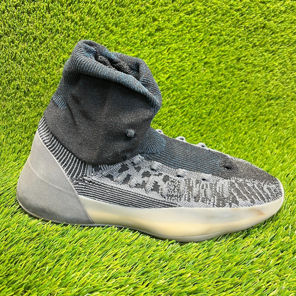 Adidas Yeezy Knit Mens Size 10 Black Gray Blue Basketball Outdoor Shoes  Sneakers