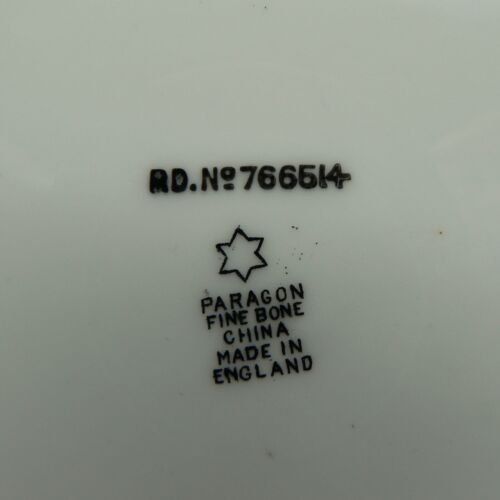PARAGON ART DECO PAIR TEA PLATES 766514 CREAM GOLD MODERN FINE BONE CHINA 5629/3 - Picture 3 of 7