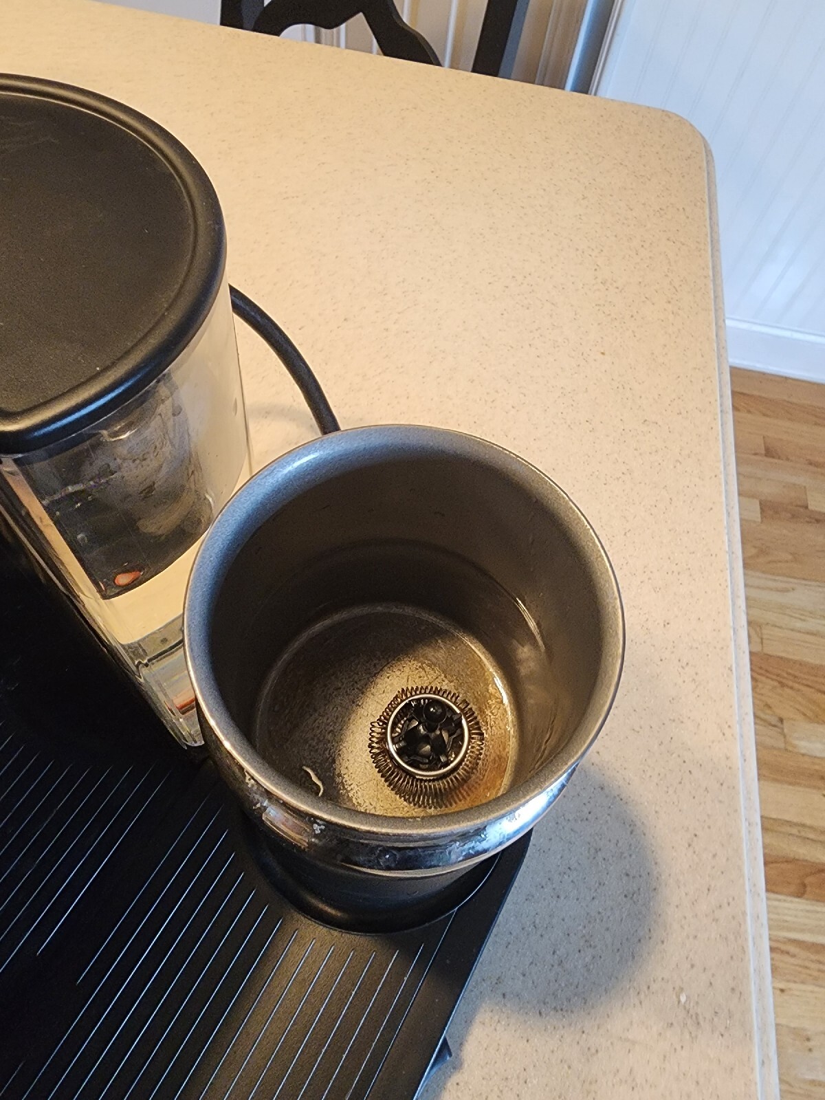 Nespresso D120 Single-Serve Espresso Maker Parts only
