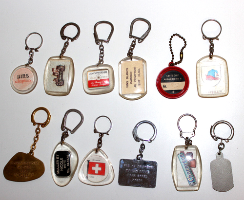 Konvolut vintage Schlüsselanhänger Werbung Porte Cles Keychain Sammlung (#2087) - Bild 4 von 6