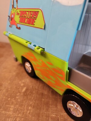 MYSTERY MACHINE SCOOBY-DOO Van / Collector 2005 Hanna Barbera S06 / Lansay 11725 EUR 34,99 - ES