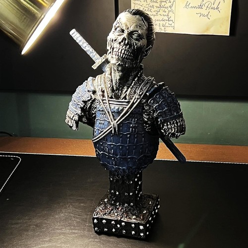 Zombie Samurai Bust Statue Undead Japanese Warrior Tabletop Sculpture Man Cave - Picture 30 of 32