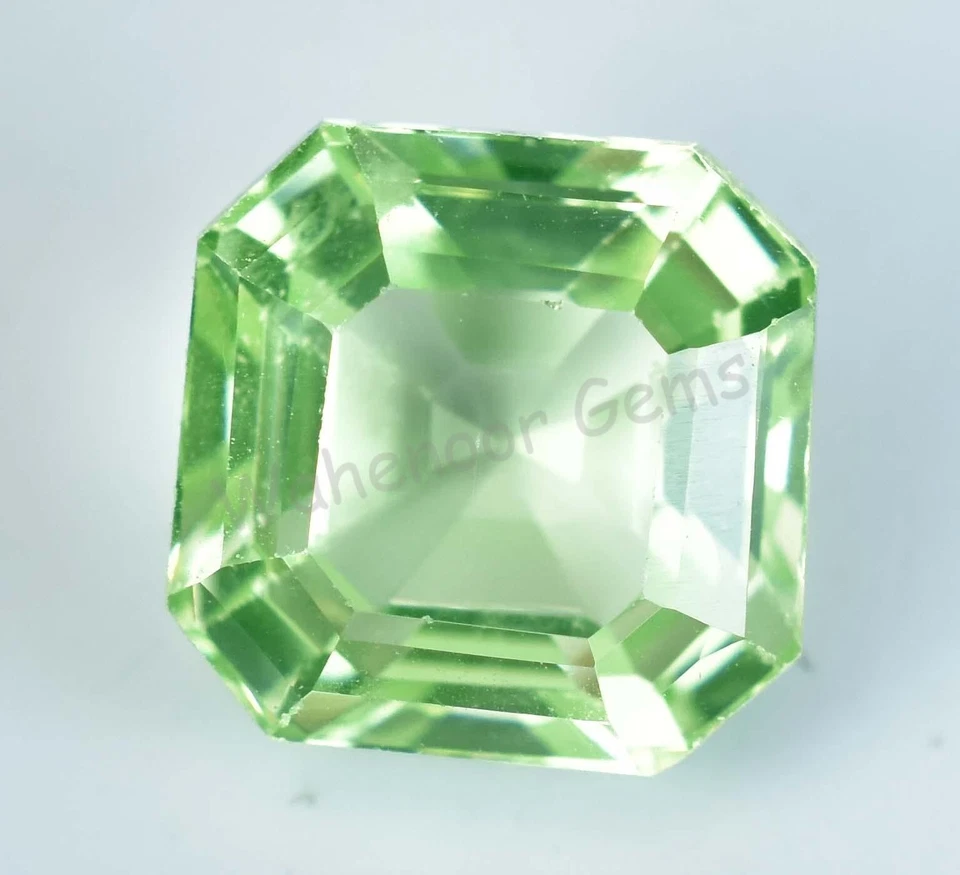7.50 Ct Natural Green Peridot Emerald Shape VVS Pak Gemstone AGL Certified - Image 4 of 4