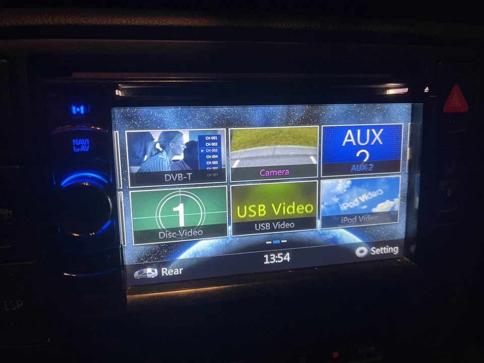 Clarion NZ501E Autoradio 2 DIN Bluetooth DVD Navi Touchscreen - Bild 2 von 4