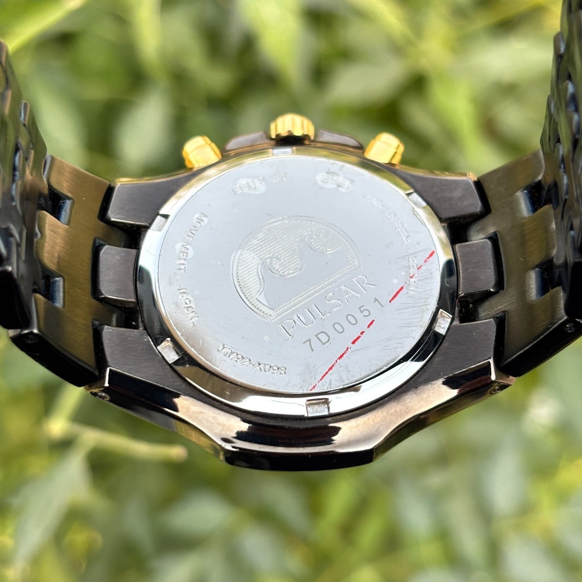 Seiko Pulsar Chronograph 50 M Sunburst Diamond Dial Men