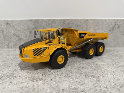 Corgi - Motorart - Volvo A40D Knickgelenkter Dumper - 10267 - Maßstab 1:50 - neuwertig/neu