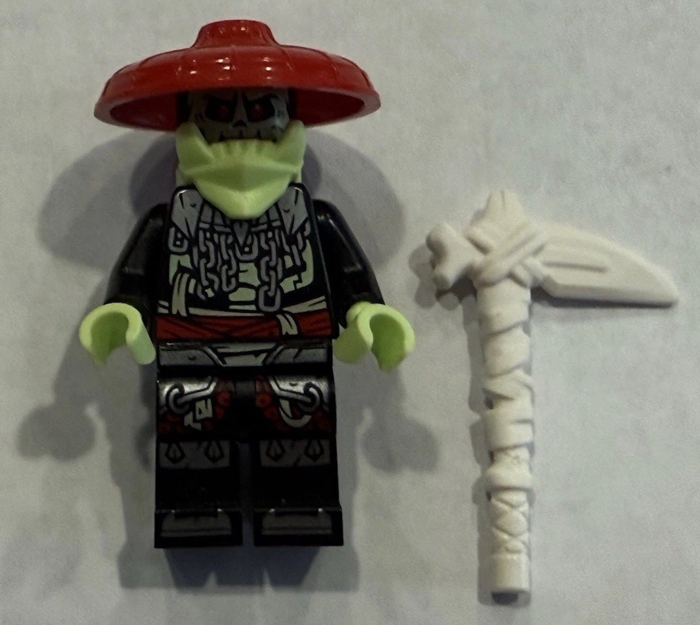 2023 Lego Ninjago Bone Hunter Minifigure 71783 Core Skeleton 71785