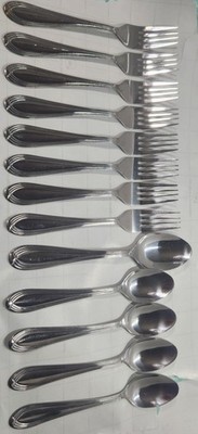 Hampton Silversmiths Stainless Steel Flatware Set 5 spoons 8 forks