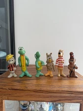Lot of 6 Vintage 1969 Walt Kelly Pogo Cartoon Character Toy Figures